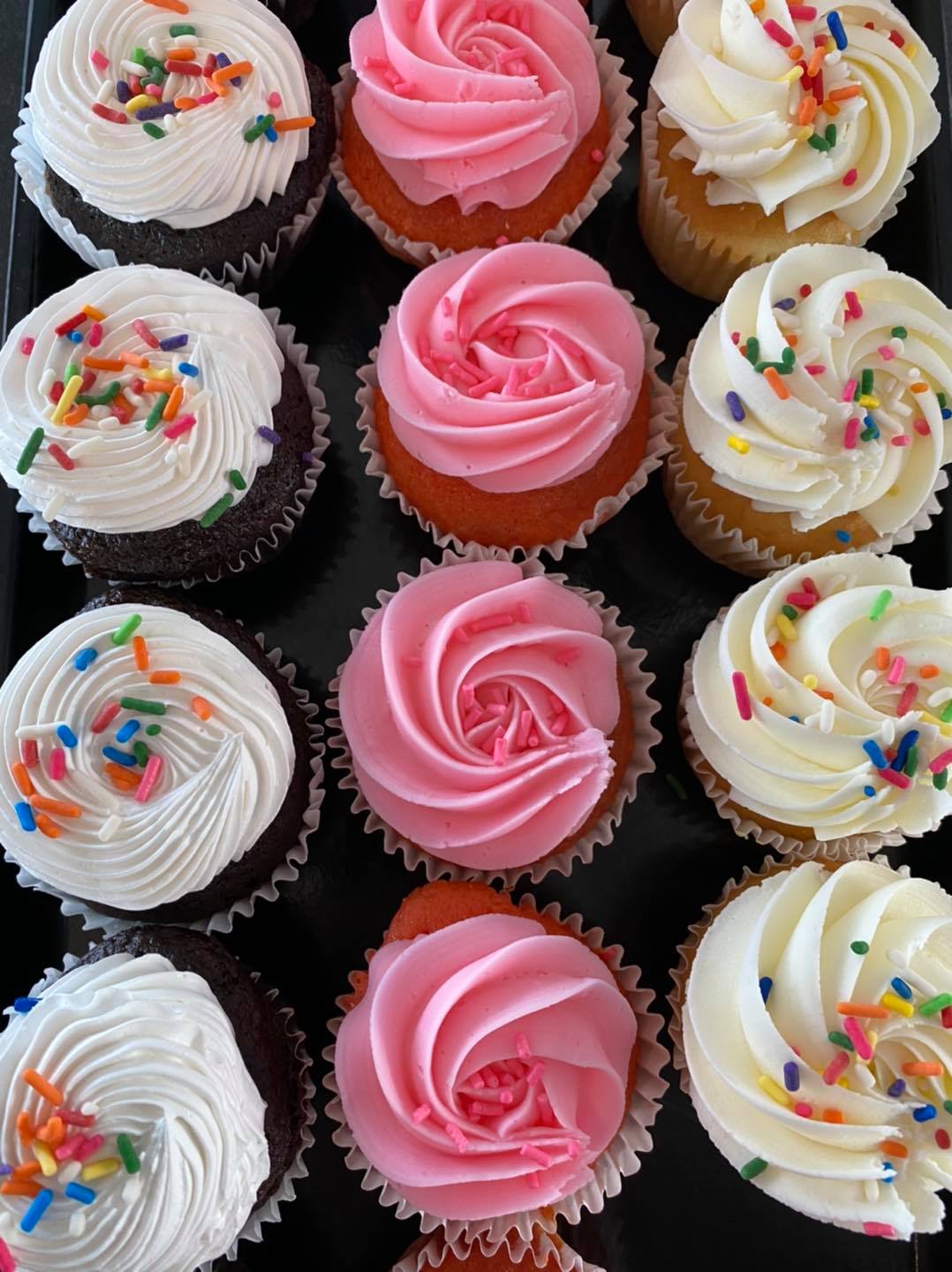 Assorted Cupcakes (1 dozen) Sweets by