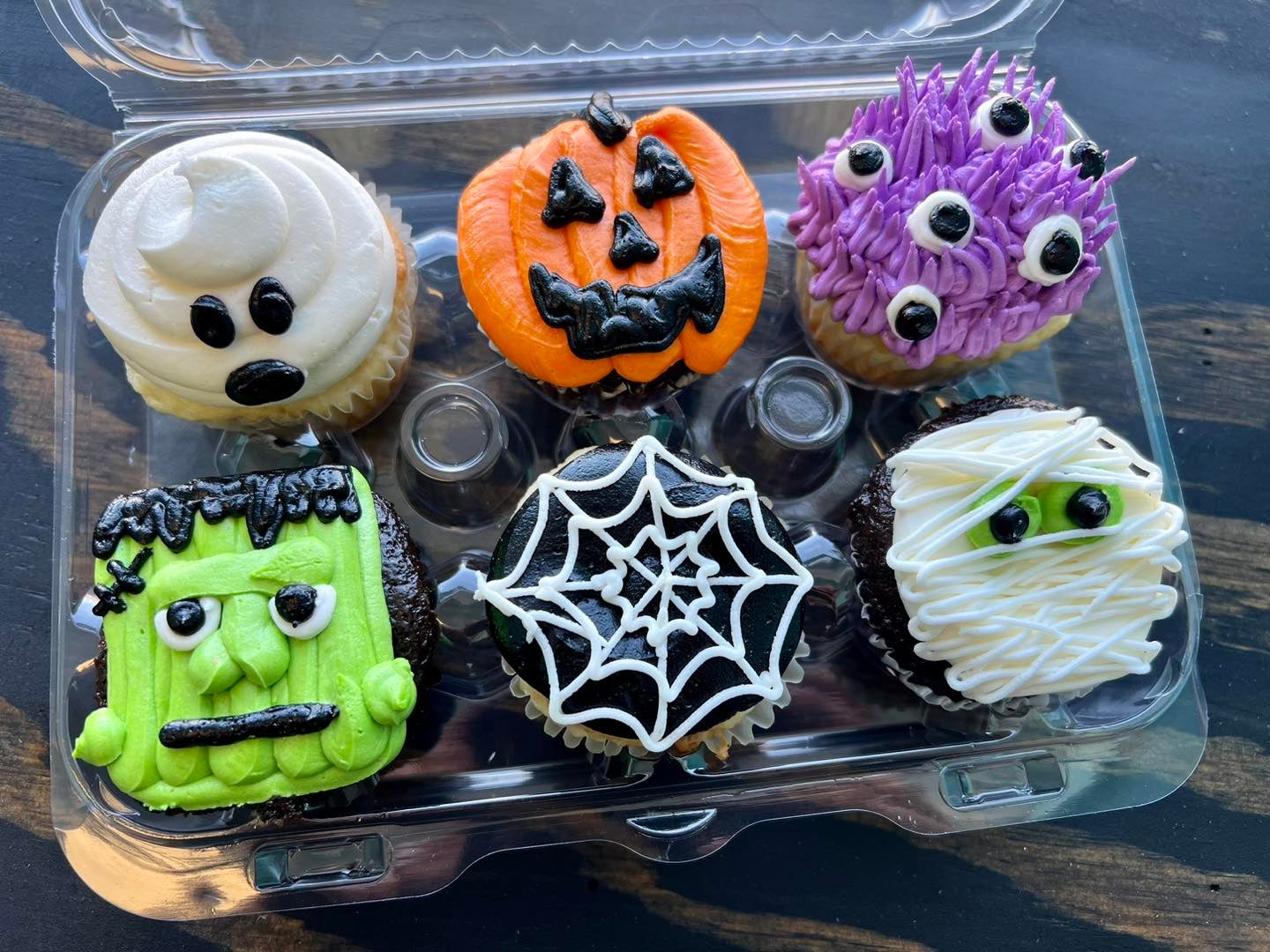 Halloween themed cupcakes sweets by morgan